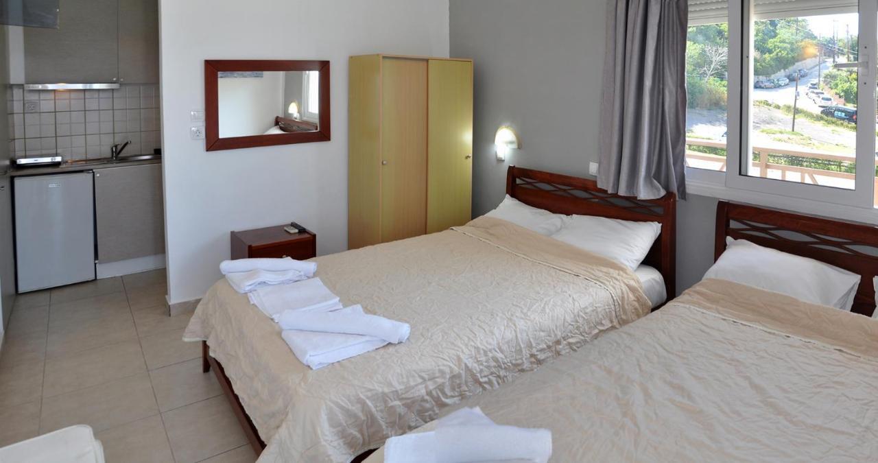 Coralli Beach Studios-Apartments Kallithea  Eksteriør billede